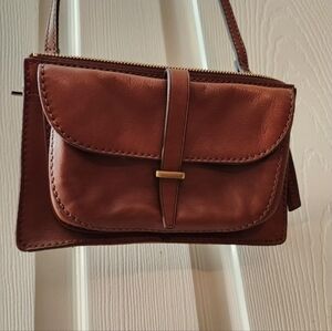 Elegant Brown Leather Crossbody Bag